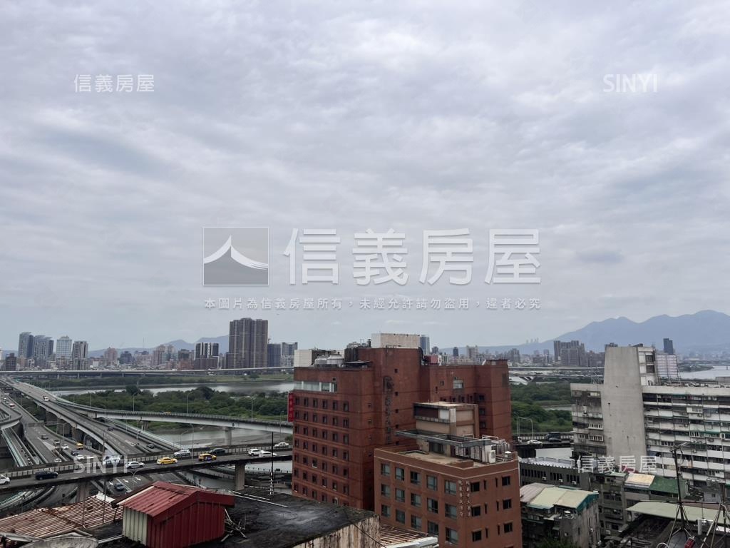 專任賀采遠眺河景房屋室內格局與周邊環境