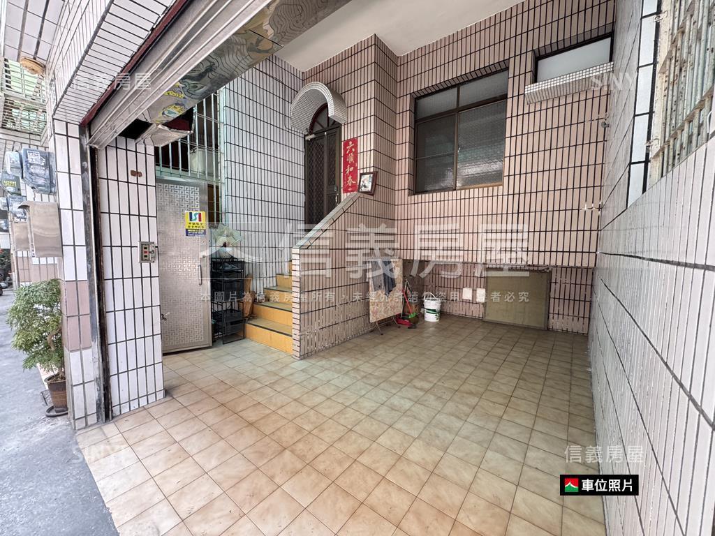 瑞隆衛武營正四樓採光車墅房屋室內格局與周邊環境