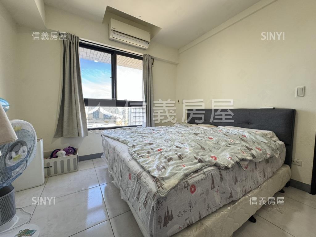屋齡十年內超讚三房平車房屋室內格局與周邊環境