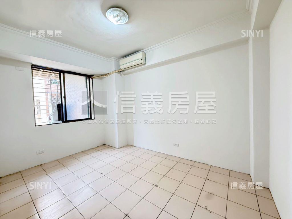 稀有釋出低總價三房平車位房屋室內格局與周邊環境