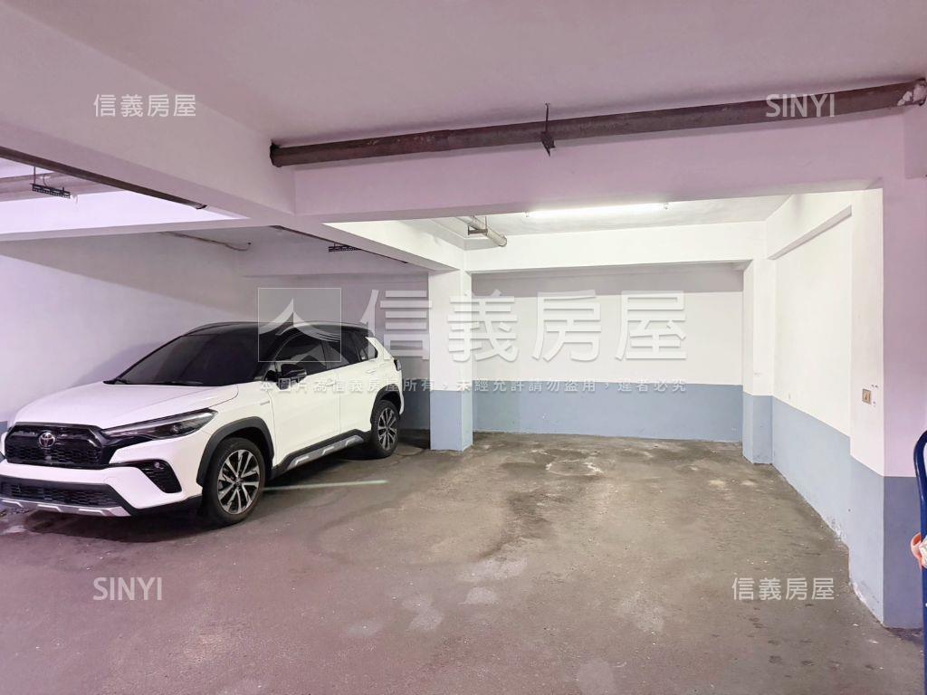 稀有釋出低總價三房平車位房屋室內格局與周邊環境