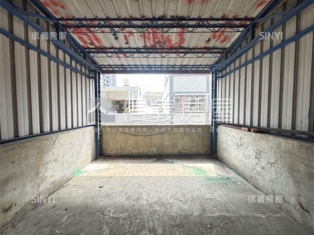 五甲福誠國小旁騎樓透天房屋室內格局與周邊環境