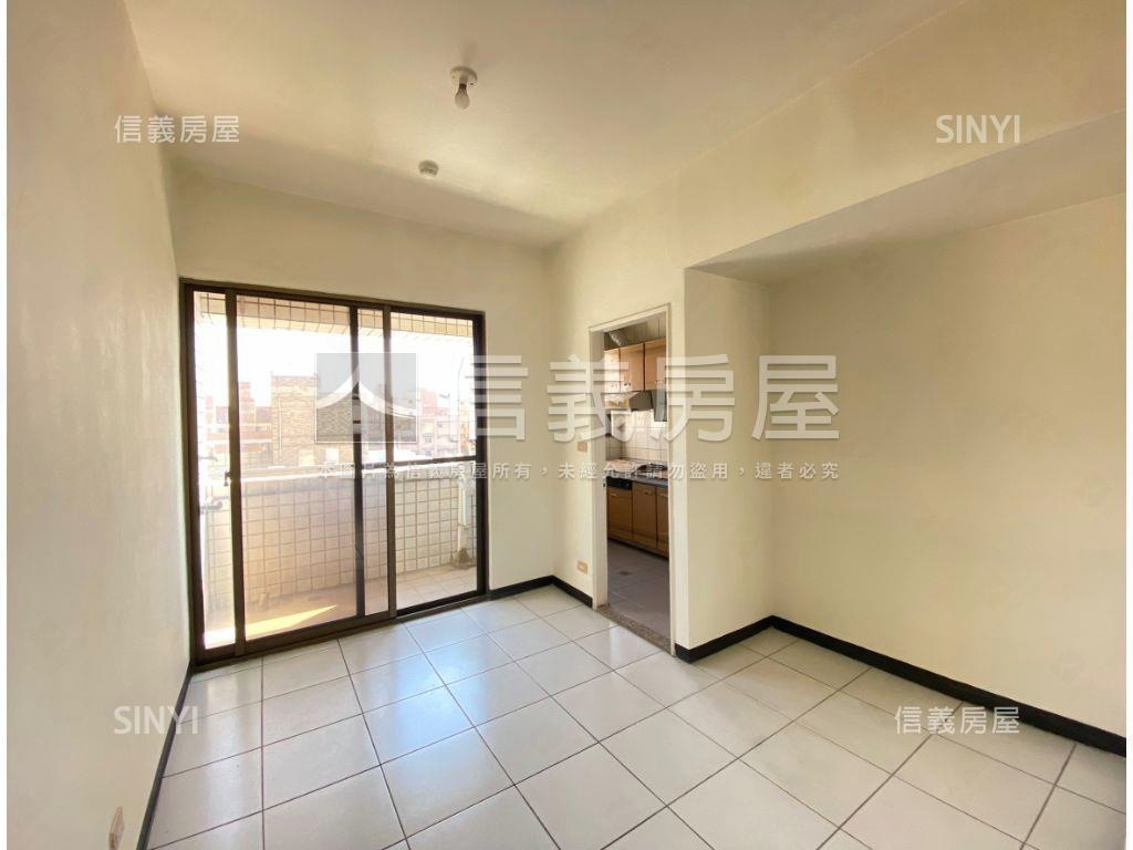 加蒂御林園三房車位房屋室內格局與周邊環境