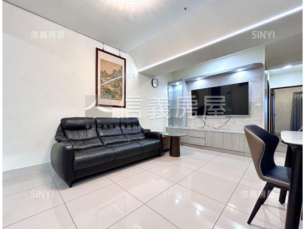 繽海高樓邊間三房平車房屋室內格局與周邊環境