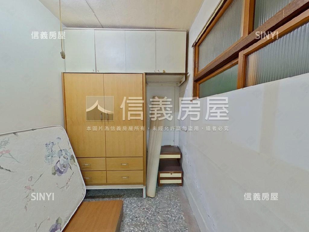 近三民★地坪約３６坪透天房屋室內格局與周邊環境