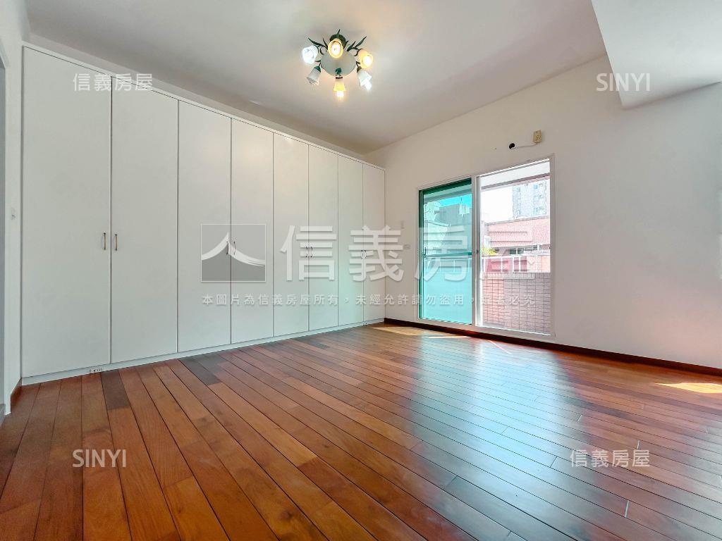 安平府都建設紅木三房平車房屋室內格局與周邊環境