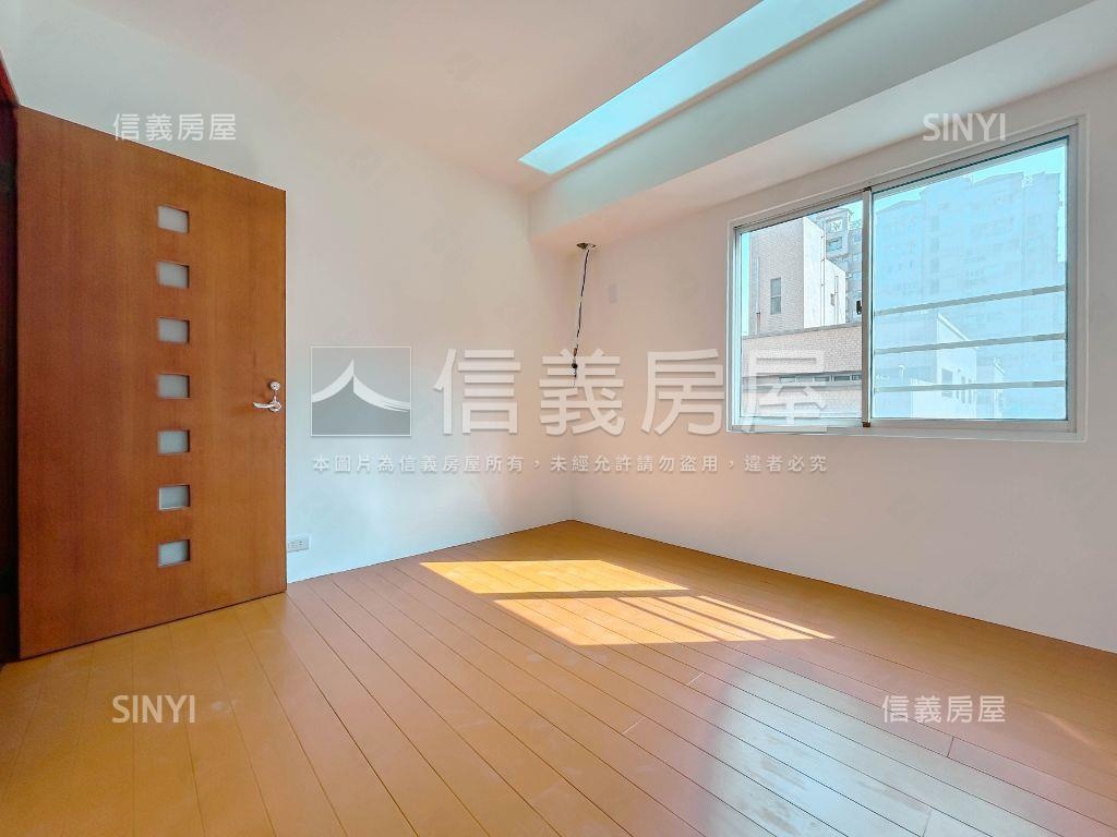 安平府都建設紅木三房平車房屋室內格局與周邊環境