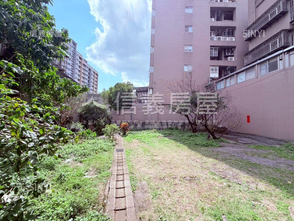 捷運邊間中央北二樓美寓房屋室內格局與周邊環境