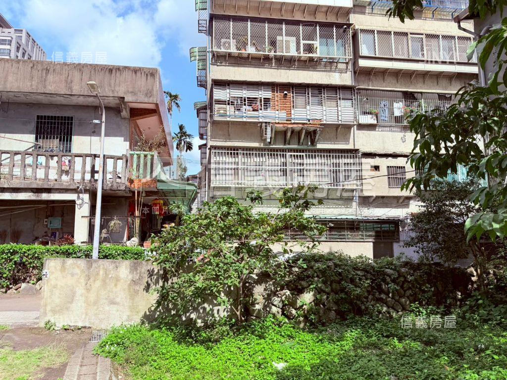 近捷運邊間二樓美寓房屋室內格局與周邊環境