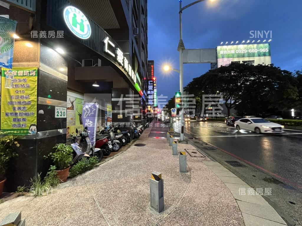 中正一路角窗大面寬店霸房屋室內格局與周邊環境