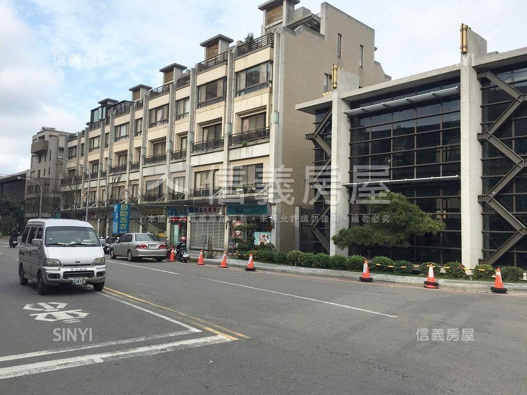 傳世御苑臨路店墅稀有釋出房屋室內格局與周邊環境