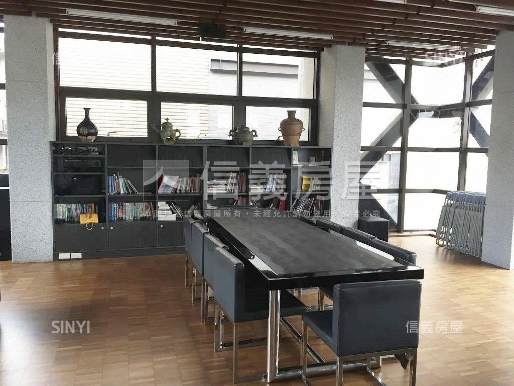 傳世御苑臨路店墅稀有釋出房屋室內格局與周邊環境