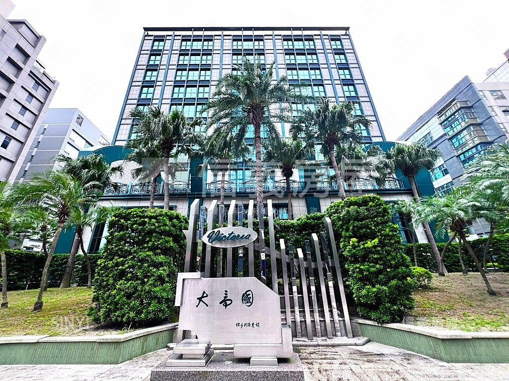 帝國總裁質感優辦房屋室內格局與周邊環境