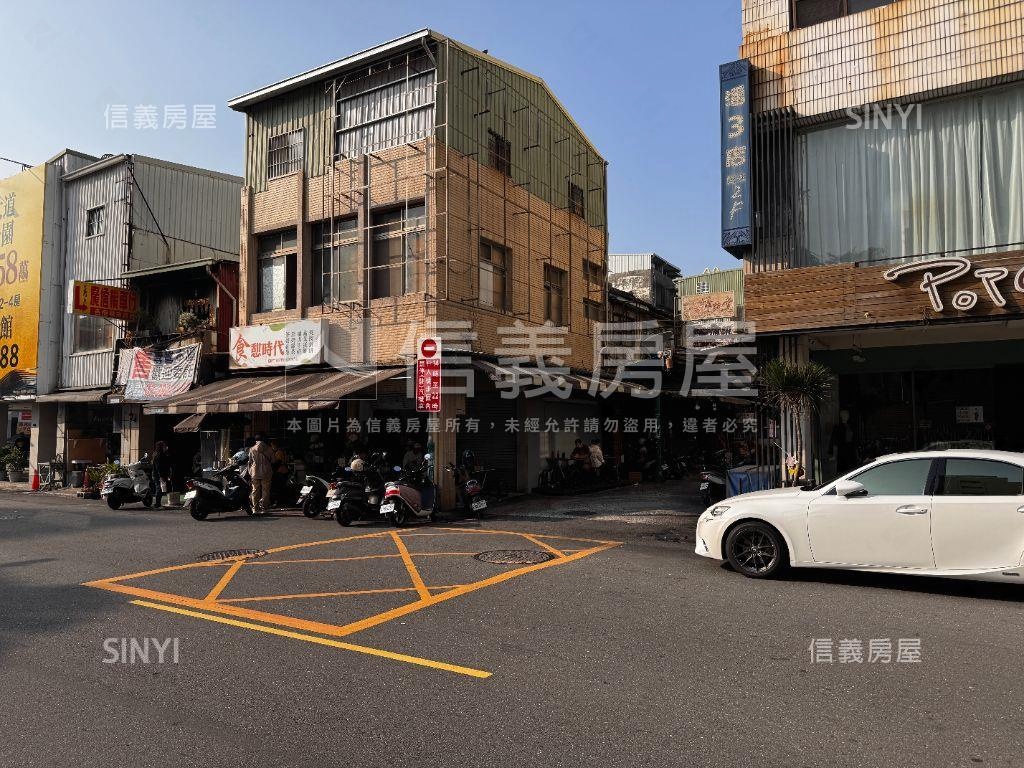 中央公園大地坪雙透天房屋室內格局與周邊環境