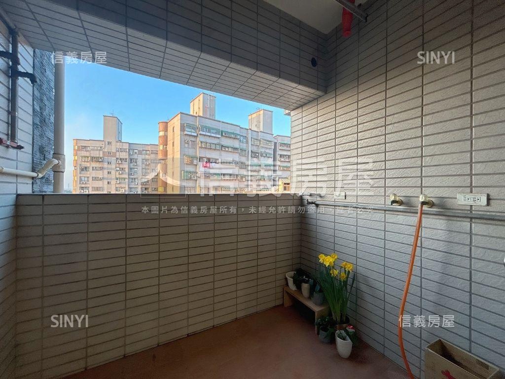 展志學文青質感兩房車位房屋室內格局與周邊環境