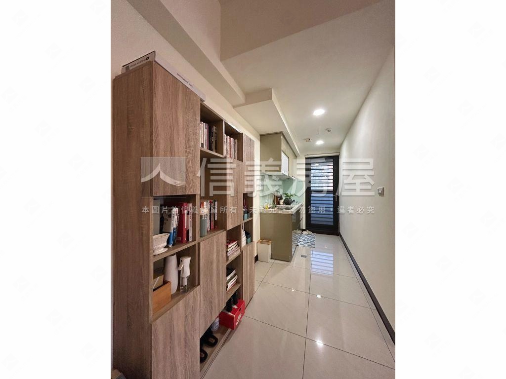 展志學文青質感兩房車位房屋室內格局與周邊環境