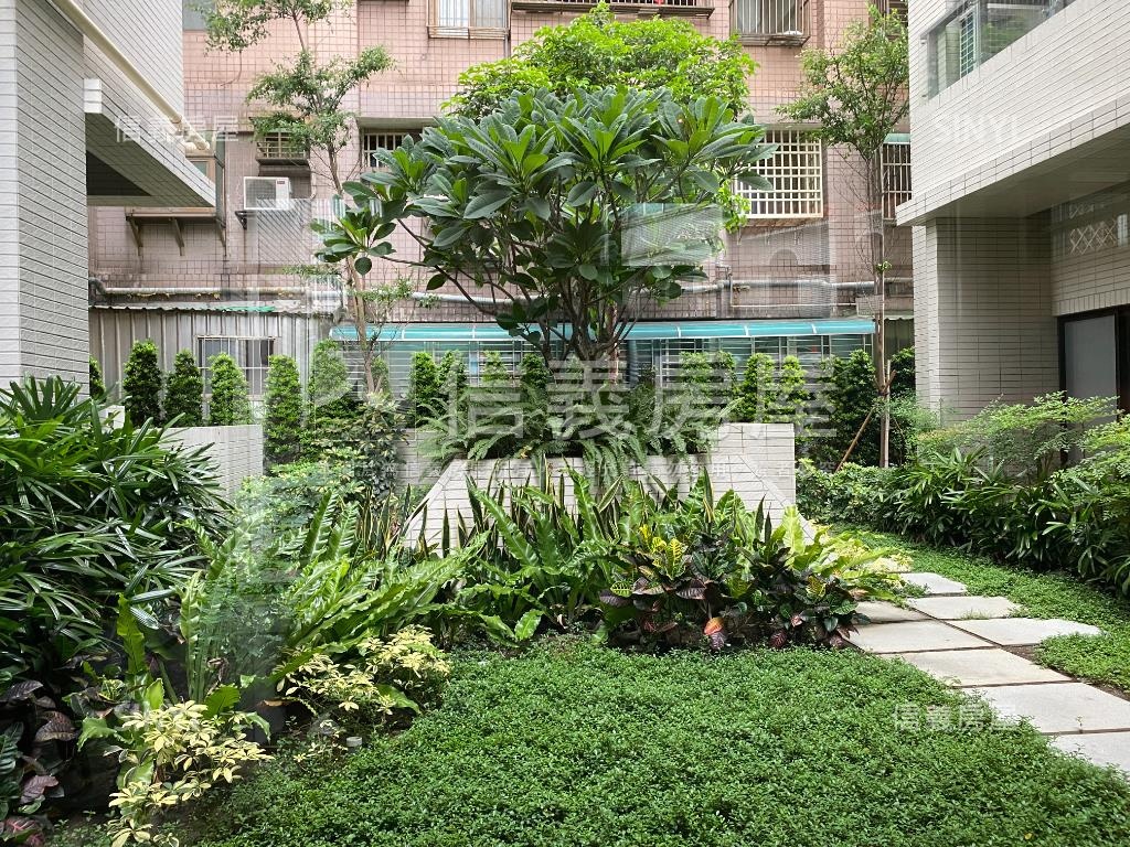 展志學文青質感兩房車位房屋室內格局與周邊環境