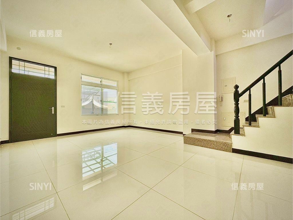 麻豆新生南路家園車墅房屋室內格局與周邊環境