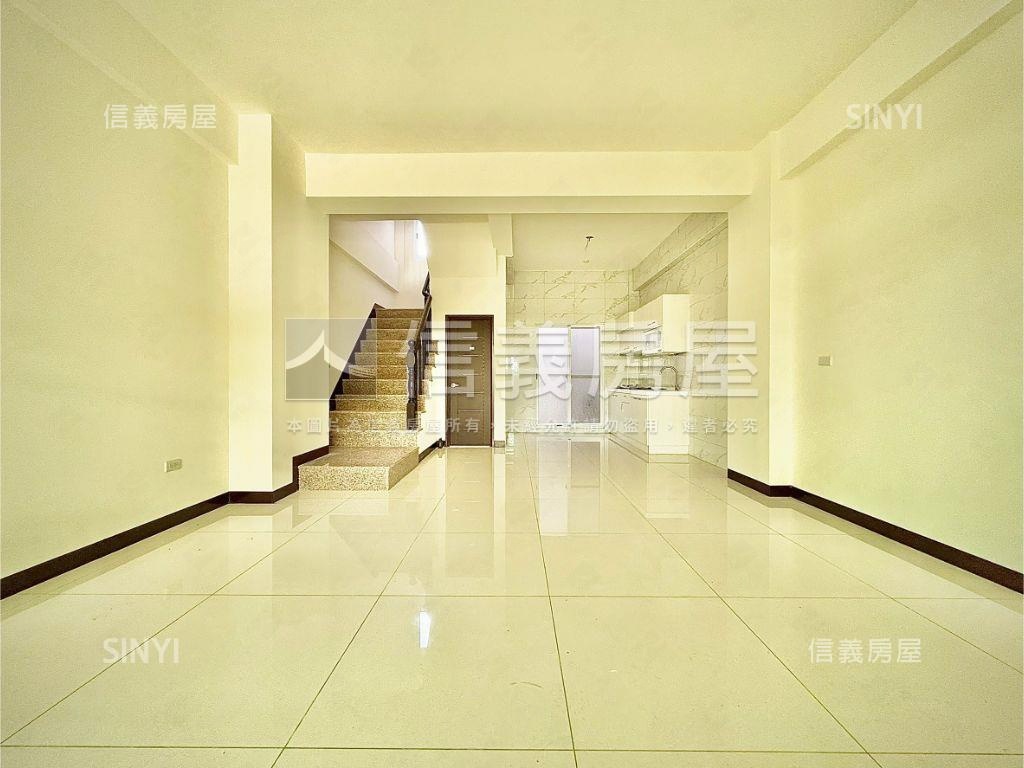 麻豆新生南路家園車墅房屋室內格局與周邊環境