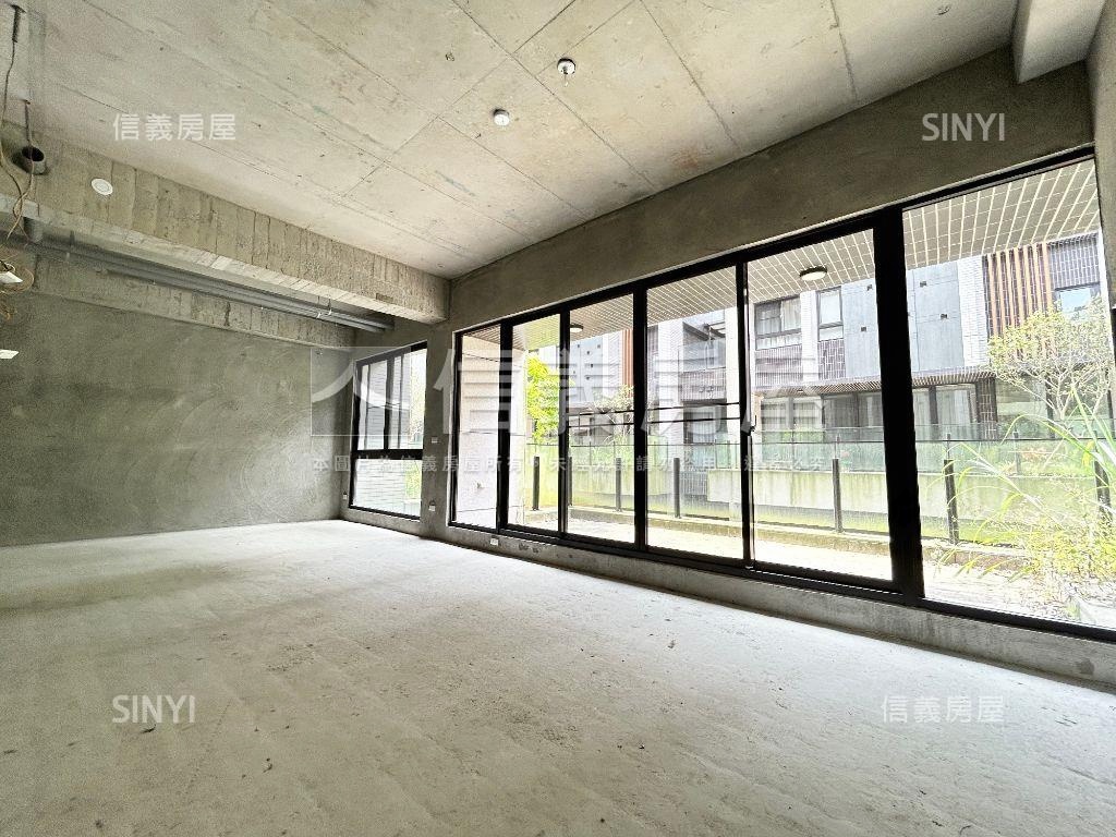 美麗山林９８．１３坪房屋室內格局與周邊環境