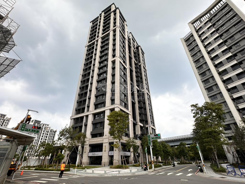 元信國翠。北歐房屋室內格局與周邊環境
