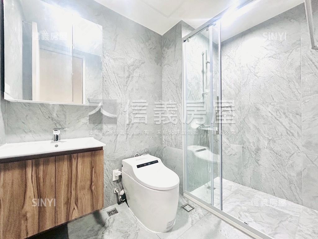 鄰捷運★ＶＶＳ１三房平車房屋室內格局與周邊環境