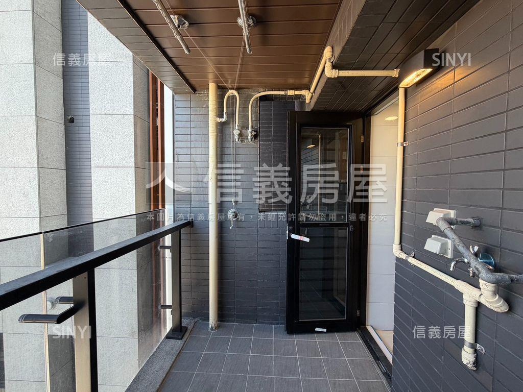 漢皇盛世高樓兩房車位房屋室內格局與周邊環境