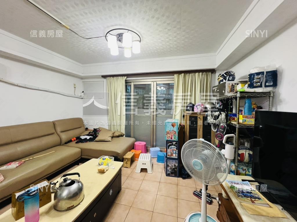 天母磺溪旁大使華廈房屋室內格局與周邊環境