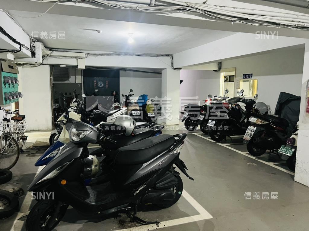 天母磺溪旁大使華廈房屋室內格局與周邊環境