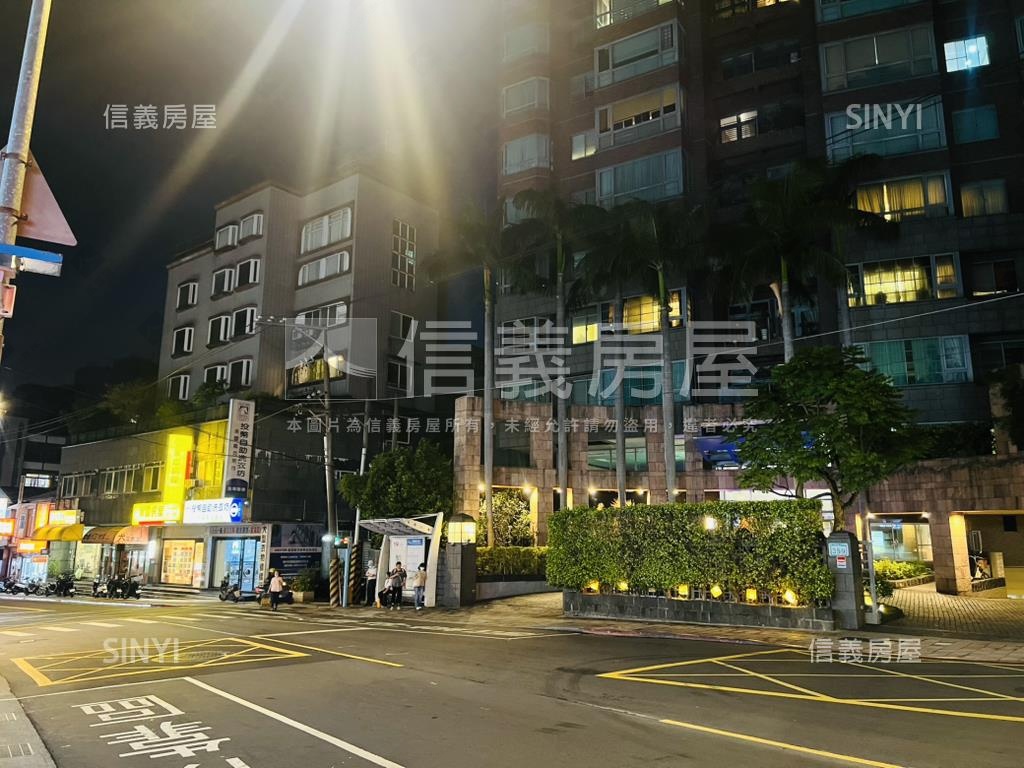 天母磺溪旁大使華廈房屋室內格局與周邊環境