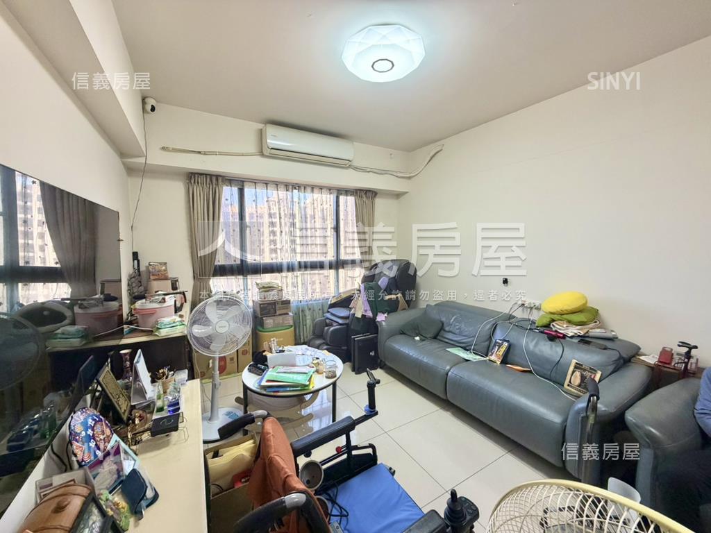 稀有釋出天琴景觀三房車位房屋室內格局與周邊環境