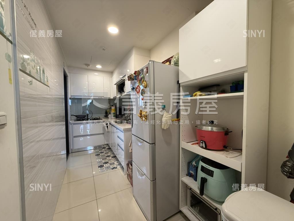 近平興國小寬禾三房車位房屋室內格局與周邊環境