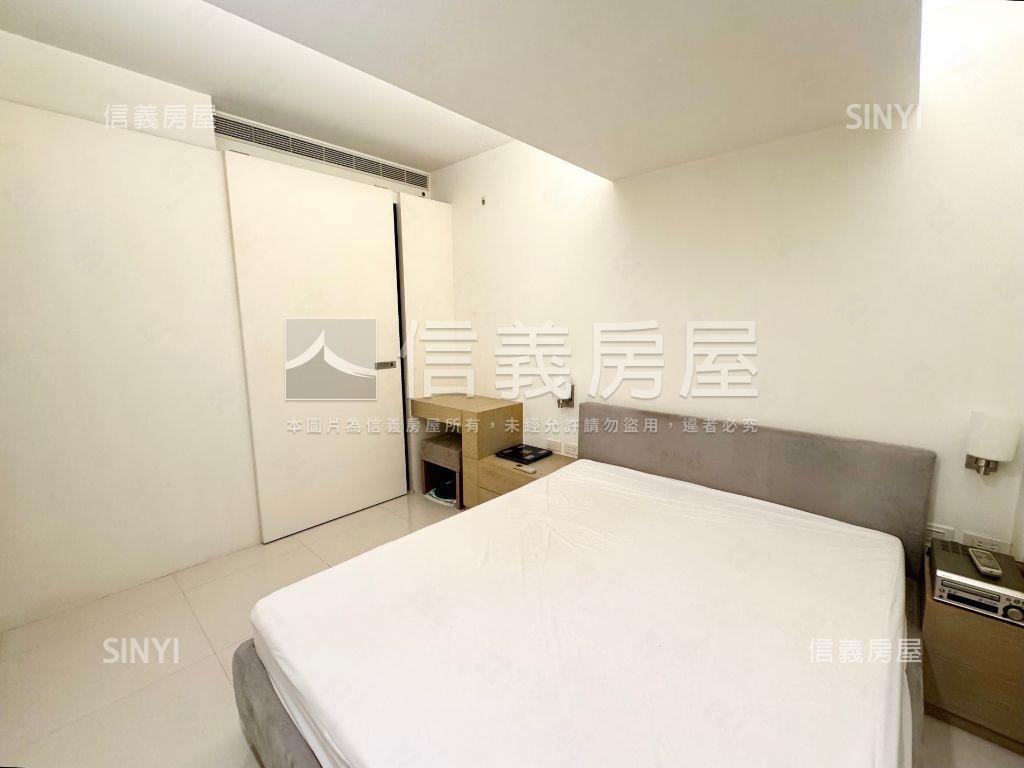 ＮＥＷ華美高樓景觀２房房屋室內格局與周邊環境