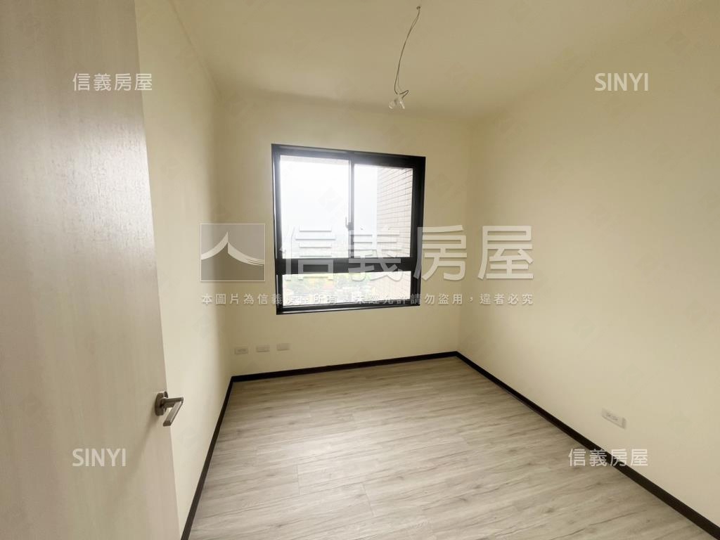 菁科２朝南三房先看這間棒房屋室內格局與周邊環境