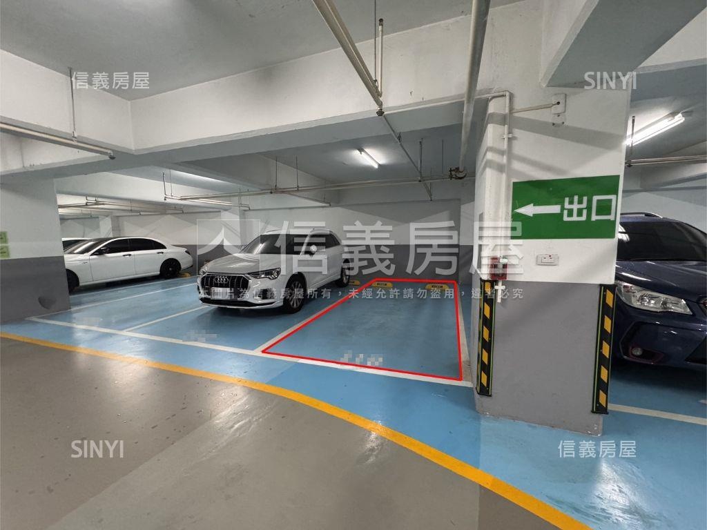 高樓視野三房平車房屋室內格局與周邊環境