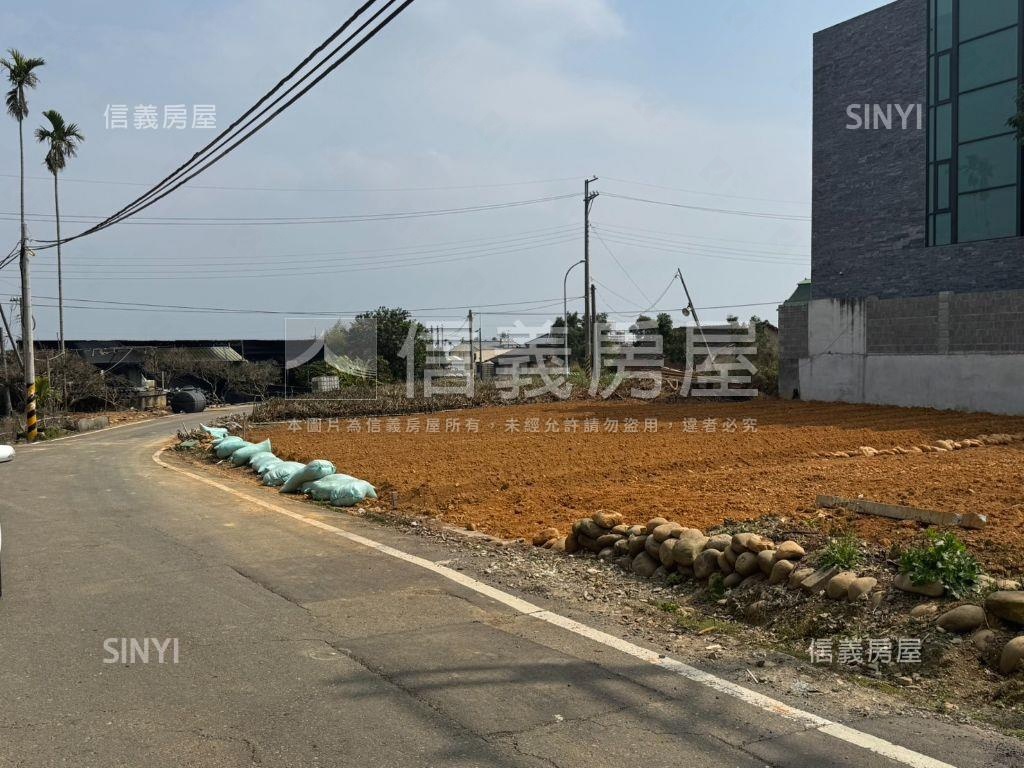 南投市住宅區絕美土地房屋室內格局與周邊環境
