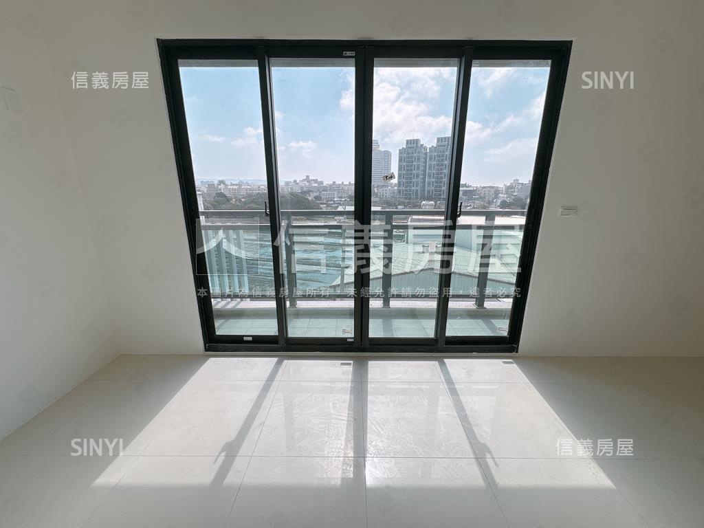 全新完工朝南臨路邊間墅Ａ房屋室內格局與周邊環境