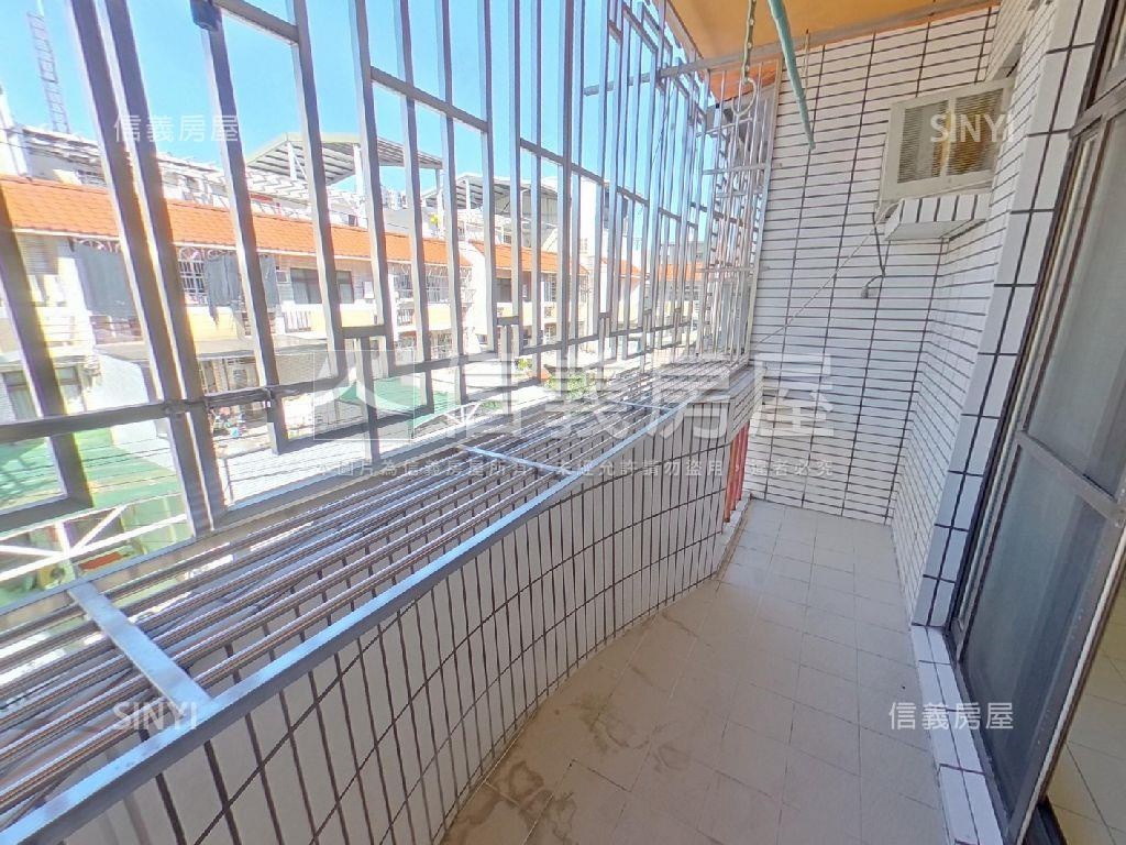 約五米面寬前院方便停車墅房屋室內格局與周邊環境