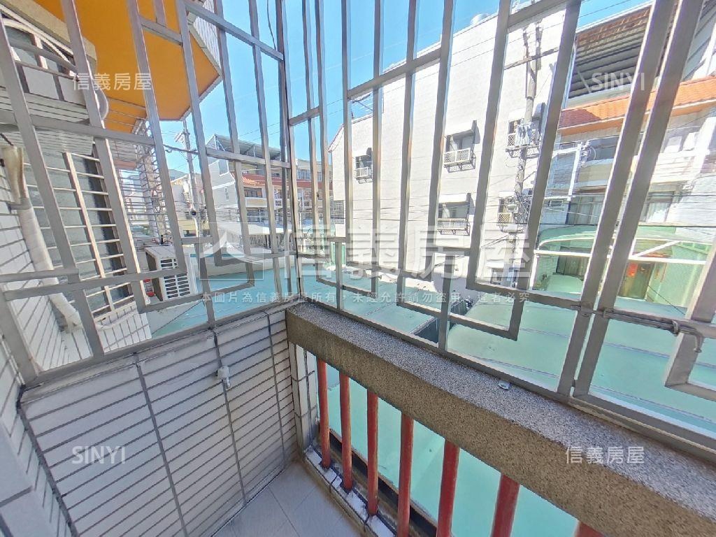 約五米面寬前院方便停車墅房屋室內格局與周邊環境