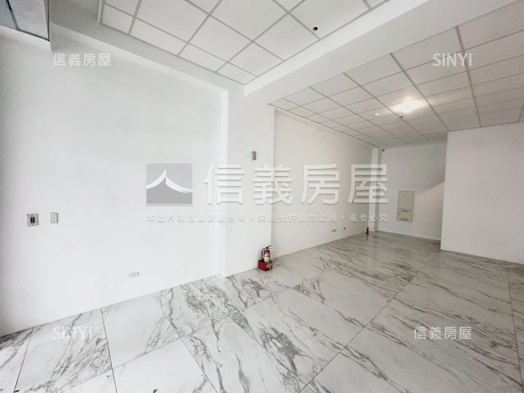 敦北南京臨路小巨蛋旁店面房屋室內格局與周邊環境