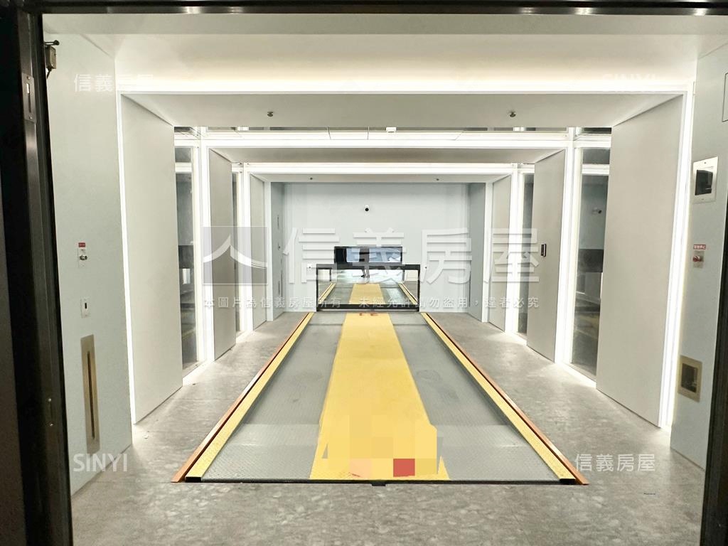 敦北南京臨路小巨蛋旁店面房屋室內格局與周邊環境