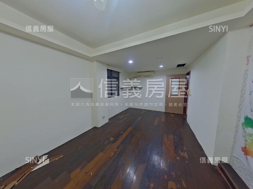 捷運北門商三土地１１坪房屋室內格局與周邊環境