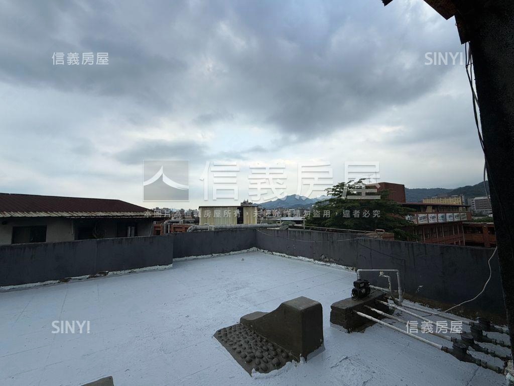 大坪林邊間採光公寓房屋室內格局與周邊環境