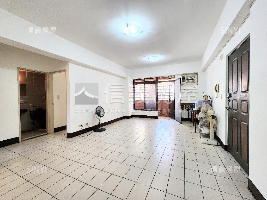 捷運公園３房前後陽台房屋室內格局與周邊環境