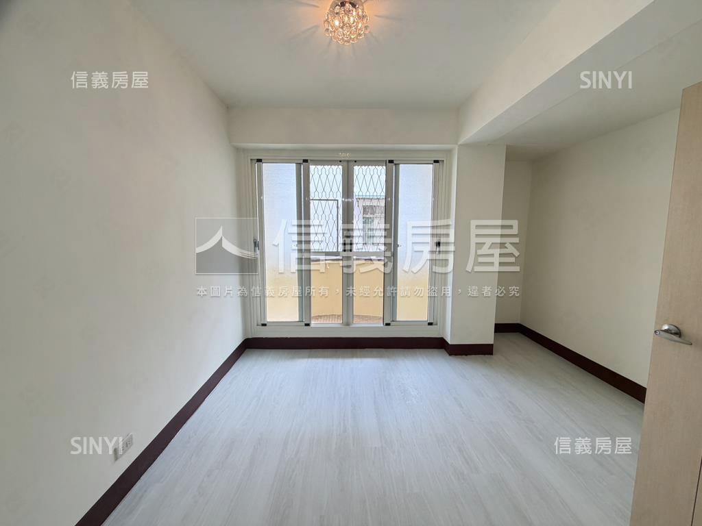 曉陽稀有美寓房屋室內格局與周邊環境