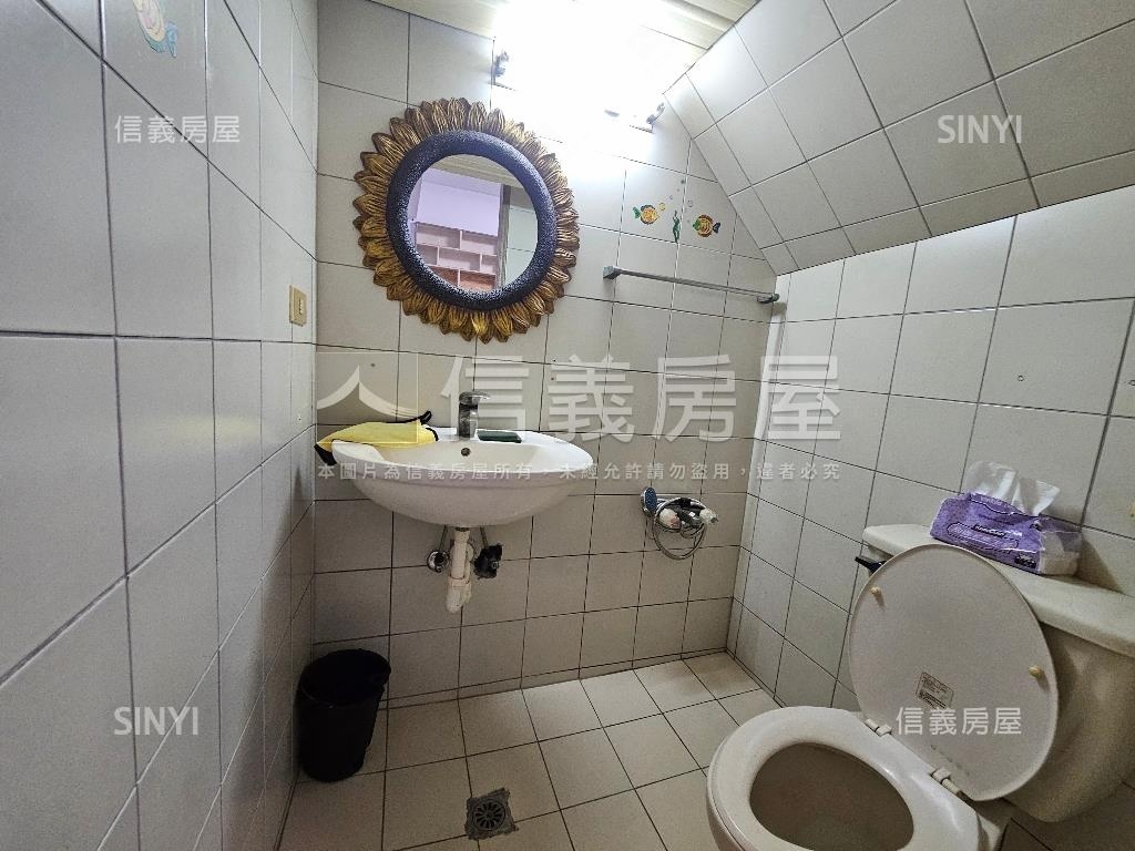 僑孝街活路透天房屋室內格局與周邊環境