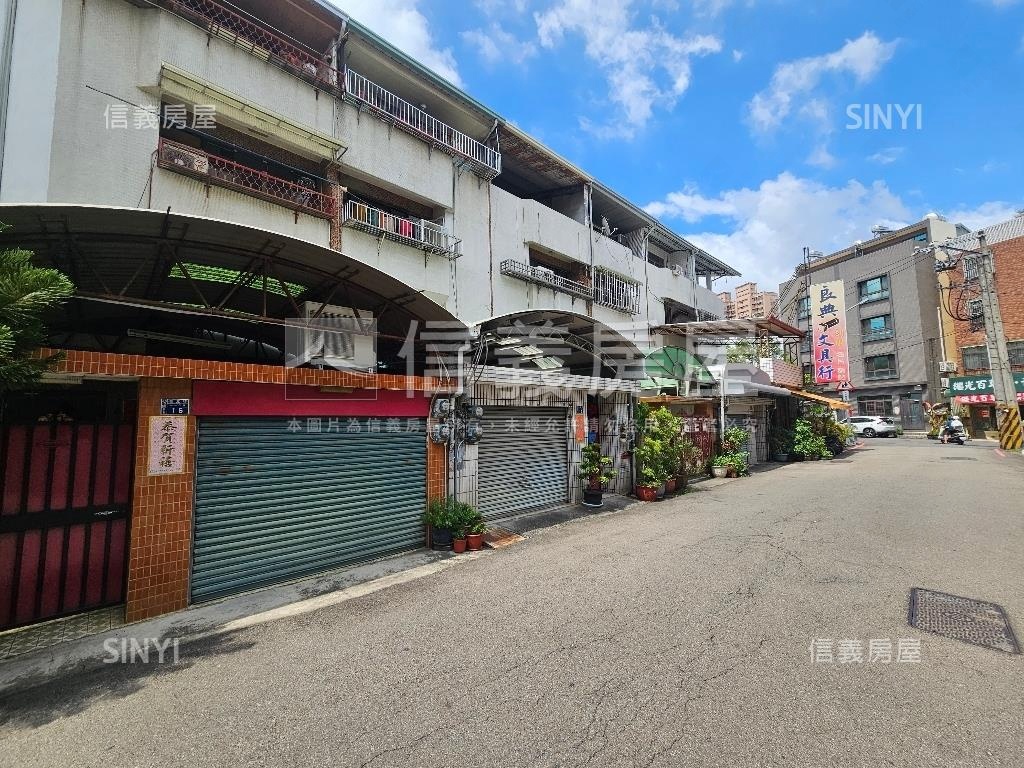 僑孝街活路透天房屋室內格局與周邊環境