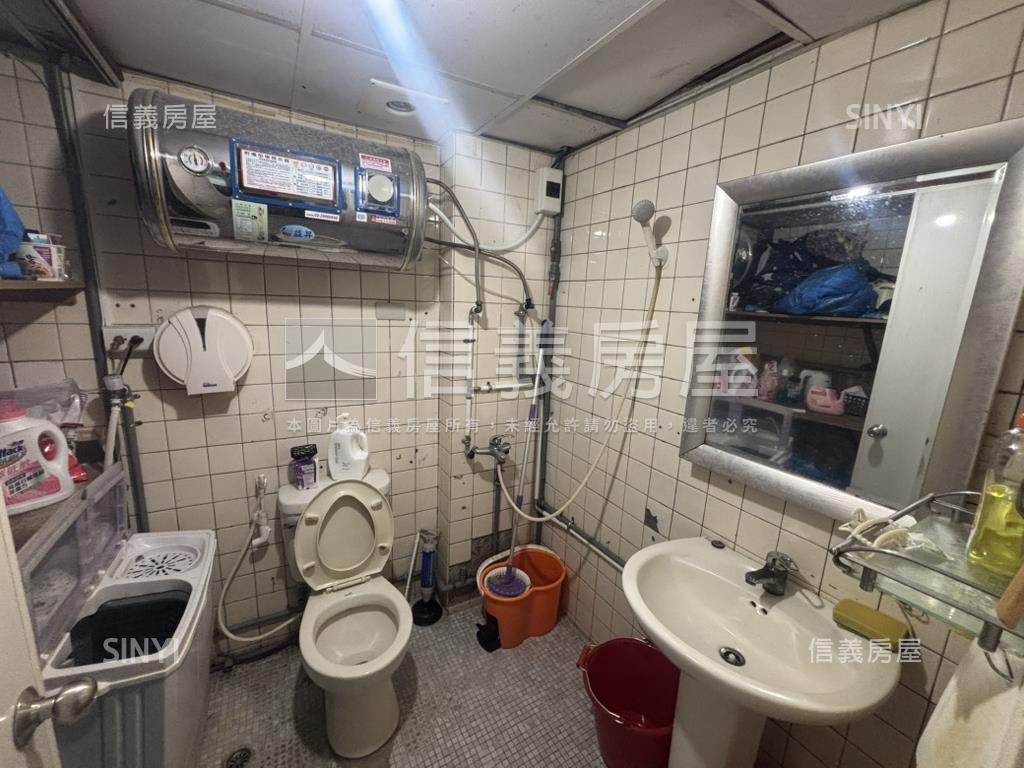 泉源路金店面近小７房屋室內格局與周邊環境