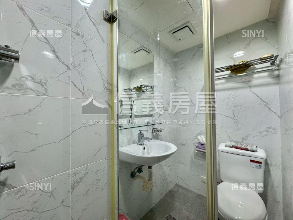 成功國中稀有前庭後院美屋房屋室內格局與周邊環境