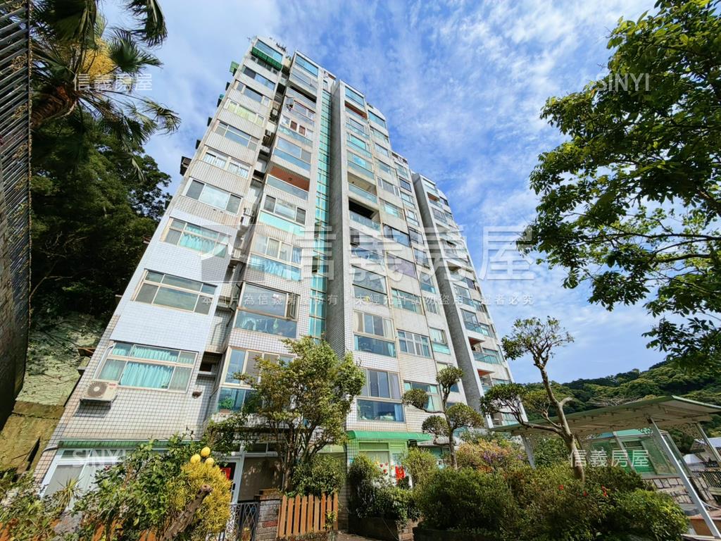 詩畫城堡景觀三房平車房屋室內格局與周邊環境